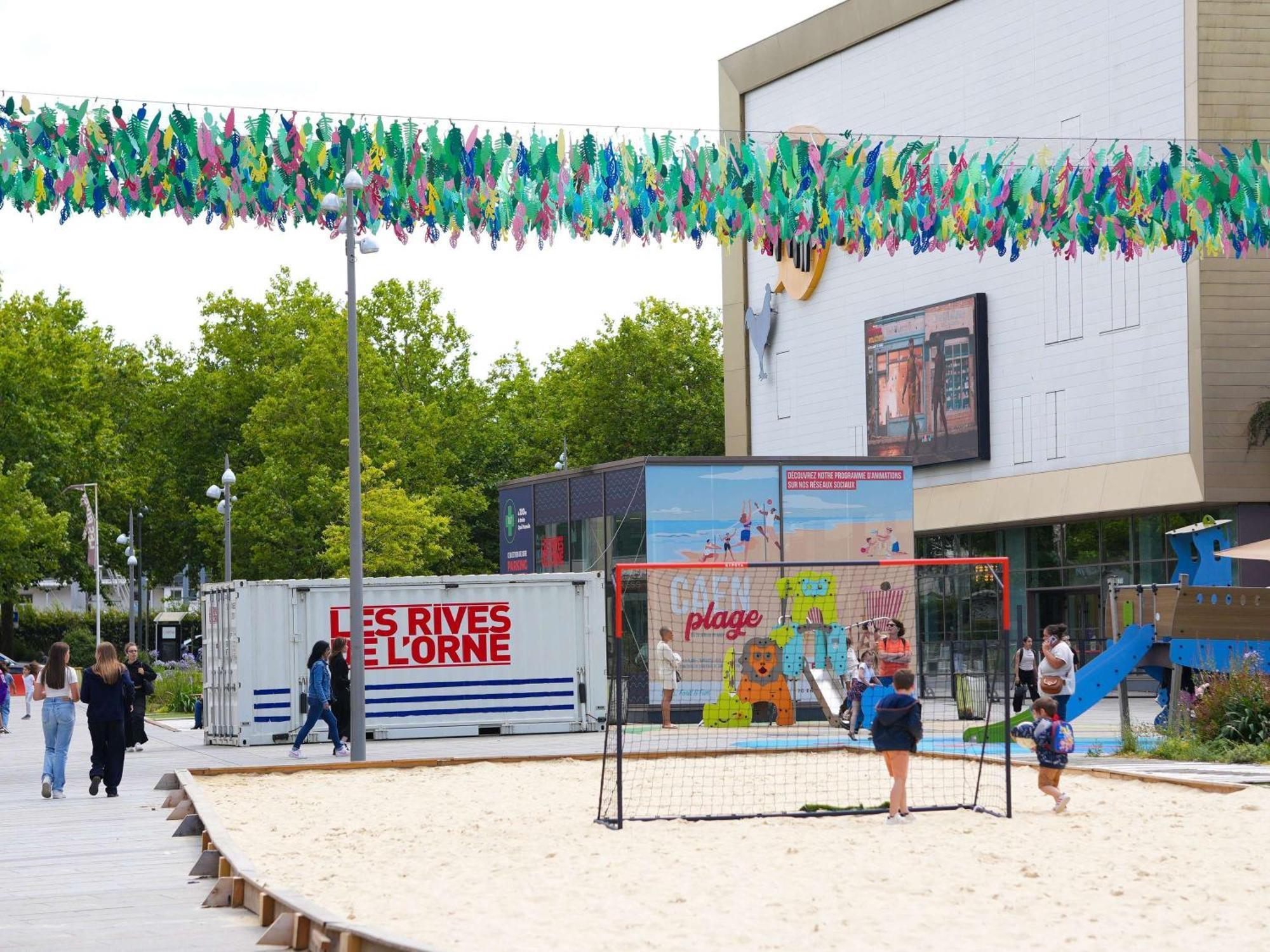 Ibis Styles Caen Centre Gare Hotel Exterior foto